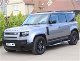 Land Rover Defender Image 4