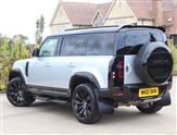 Land Rover Defender Image 2