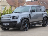 Land Rover Defender Image 4