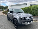 Land Rover Defender Image 1