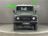 Land Rover Defender Image 6