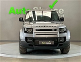 Land Rover Defender Image 5