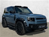 Land Rover Defender Image 1