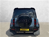 Land Rover Defender Image 4
