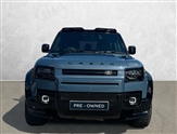 Land Rover Defender Image 5