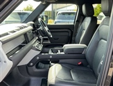 Land Rover Defender Image 3