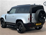 Land Rover Defender Image 2