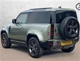 Land Rover Defender Image 2
