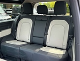 Land Rover Defender Image 4
