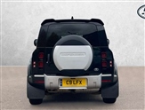 Land Rover Defender Image 6