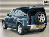 Land Rover Defender Image 5