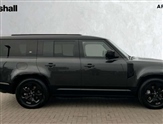 Land Rover Defender Image 5