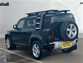 Land Rover Defender Image 2