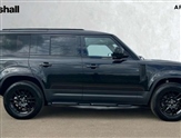 Land Rover Defender Image 5