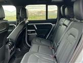 Land Rover Defender Image 4
