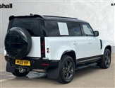 Land Rover Defender Image 2
