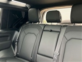 Land Rover Defender Image 4