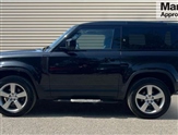 Land Rover Defender Image 6