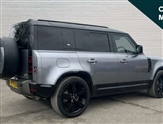 Land Rover Defender Image 3