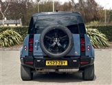 Land Rover Defender Image 6
