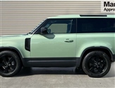 Land Rover Defender Image 6