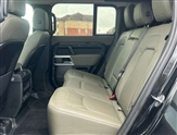 Land Rover Defender Image 4