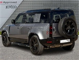 Land Rover Defender Image 3