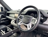 Land Rover Defender Image 6