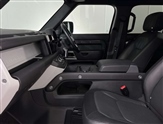 Land Rover Defender Image 3