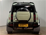 Land Rover Defender Image 6