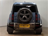 Land Rover Defender Image 6