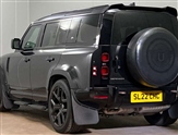 Land Rover Defender Image 2