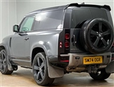 Land Rover Defender Image 2
