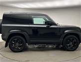 Land Rover Defender Image 5