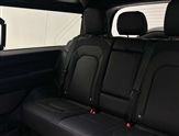 Land Rover Defender Image 4