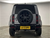 Land Rover Defender Image 6