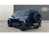 Land Rover Defender Image 2