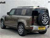Land Rover Defender Image 2