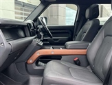 Land Rover Defender Image 3