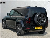 Land Rover Defender Image 2