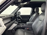 Land Rover Defender Image 3