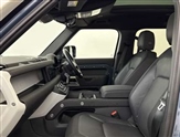 Land Rover Defender Image 3