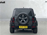 Land Rover Defender Image 6