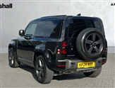 Land Rover Defender Image 2