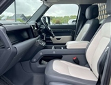 Land Rover Defender Image 3