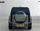 Land Rover Defender Image 6