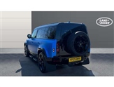 Land Rover Defender Image 2