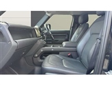 Land Rover Defender Image 3