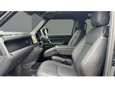 Land Rover Defender Image 3