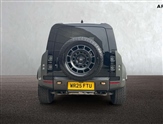 Land Rover Defender Image 6